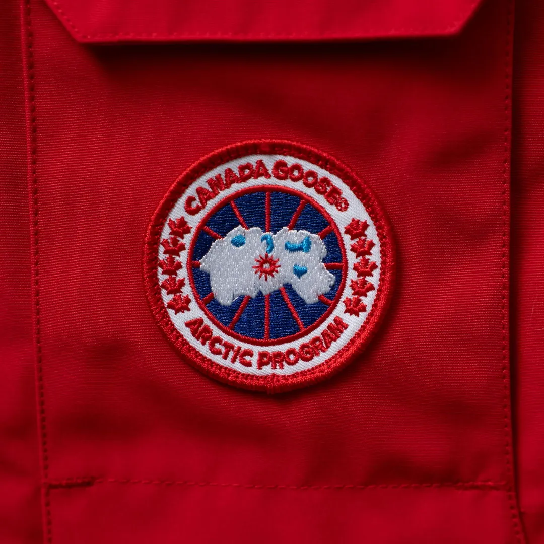 P660 CANADA GOOSE丨Canada Goose C08 children's clothing, children's hooded down jacket Color: Chinese Red Size: 110-160